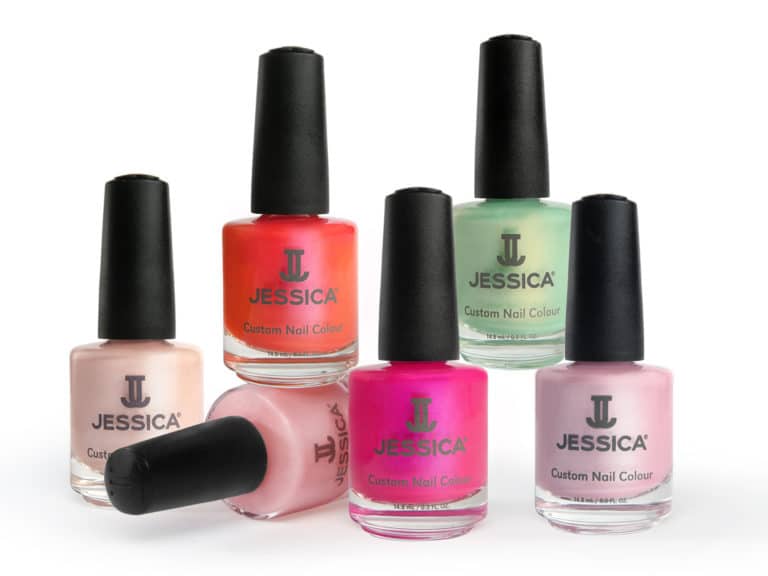 Jessica-manicure-1-Poppinghole-Farm-Spa